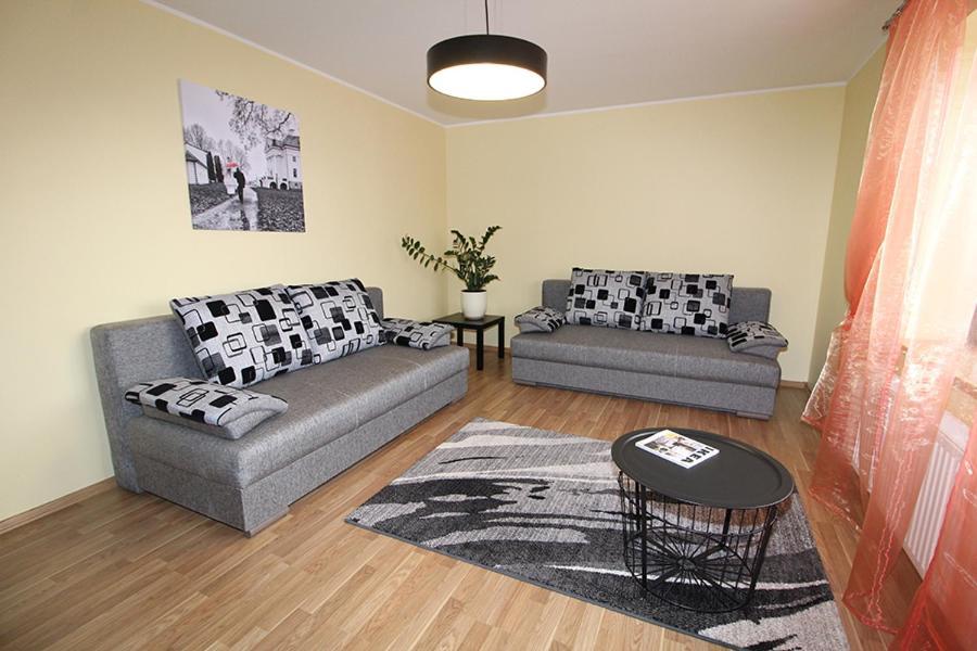 Sauliaus Apartamentai Panevėžys Eksteriør bilde
